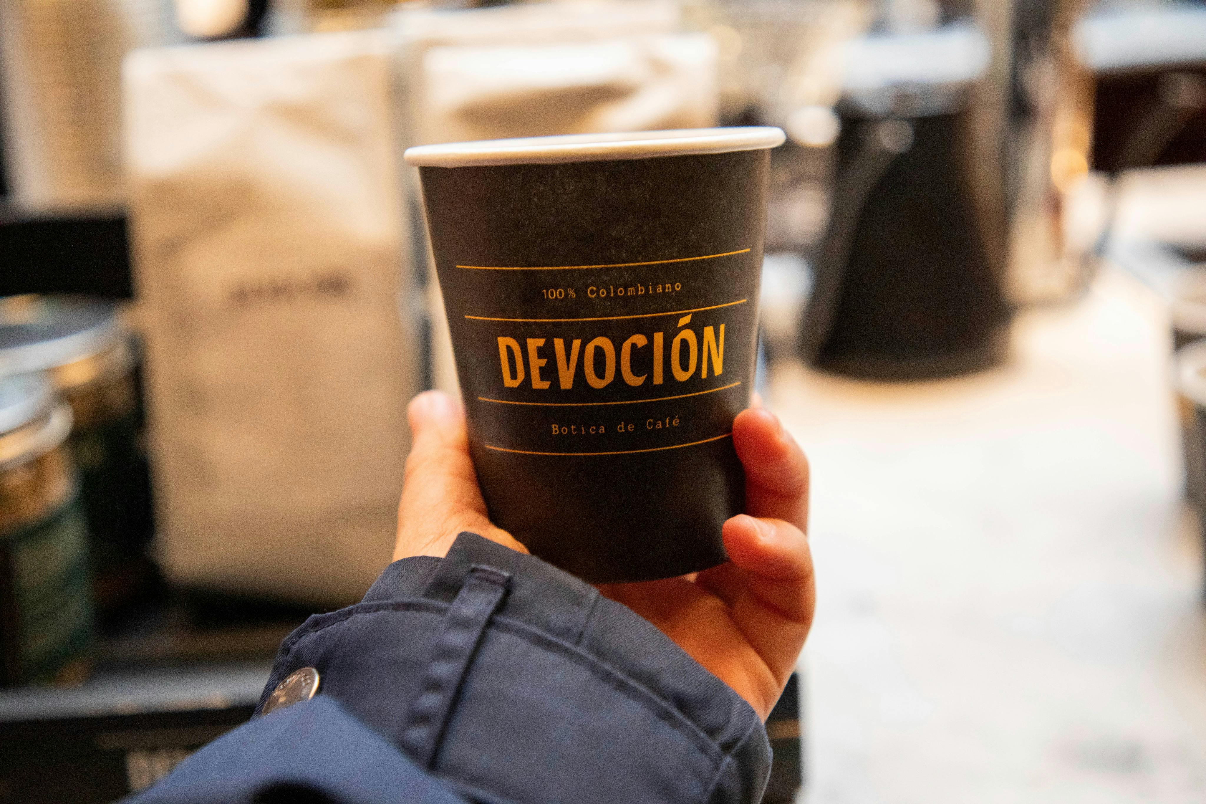 Rozvesel se s místním oblíbeným Devocionem