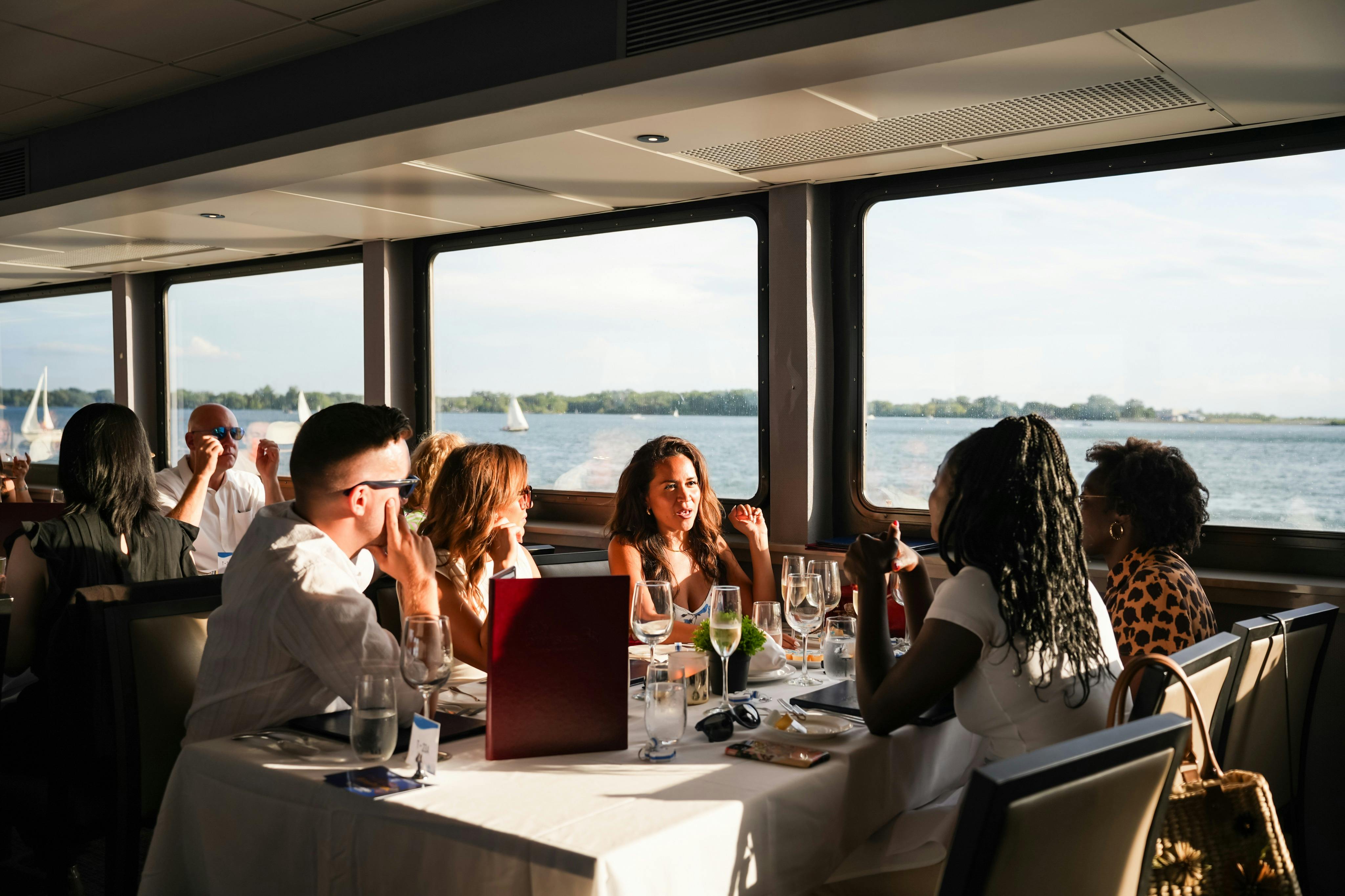 Toronto Harbour: Brunch Cruise 5