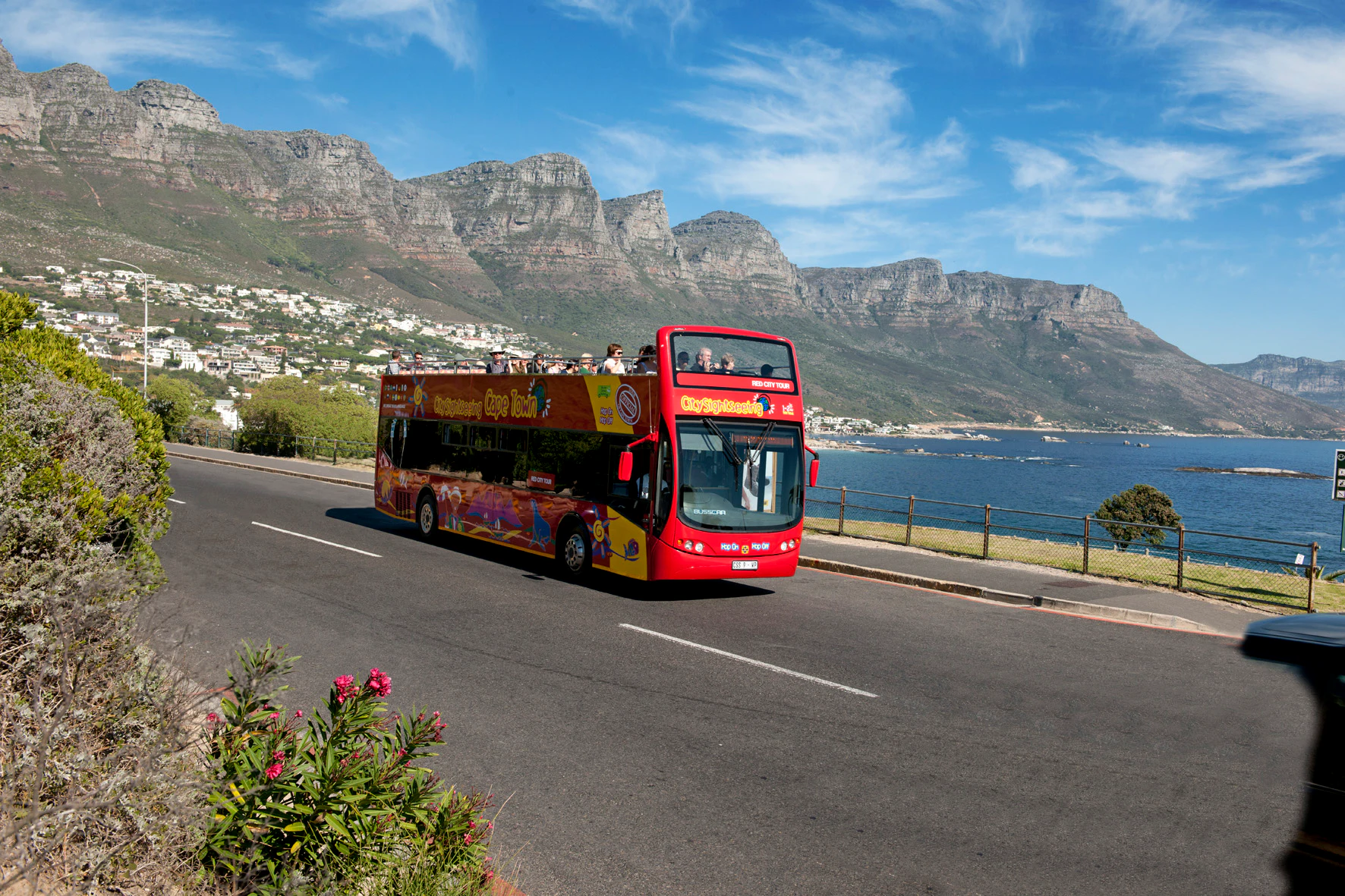 Cidade do Cabo: Excursão de autocarro hop-on hop-off + Teleférico aéreo de ida e volta para a Table Mountain