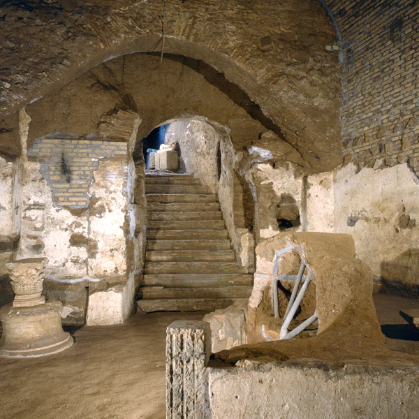 Catacombs of Saints Marcellinus and Peter & Mausoleum of Helena: Guided Tour