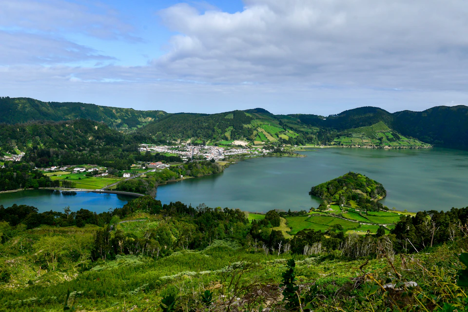 Sete Cidades lake