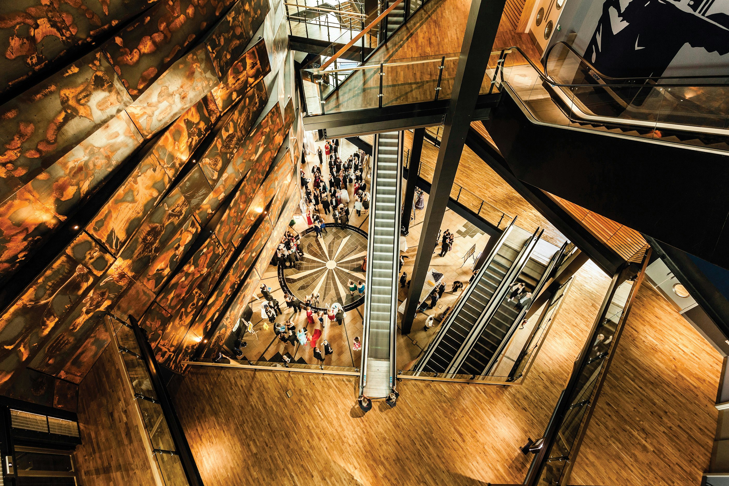 Titanic Belfast Reserva Entradas Tours Y M s titanic-belfast-reserva-entradas-tours-y-m-s