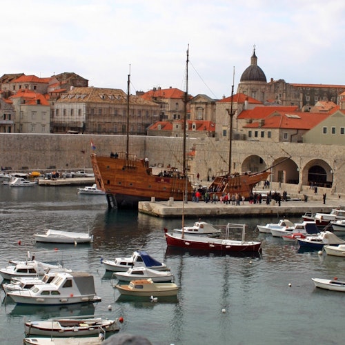 Panoramic Cruise around Old Town Dubrovnik by Karaka