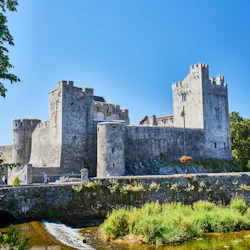 Blarney, Rock of Cashel & Cahir Castles: Day Tour From Dublin