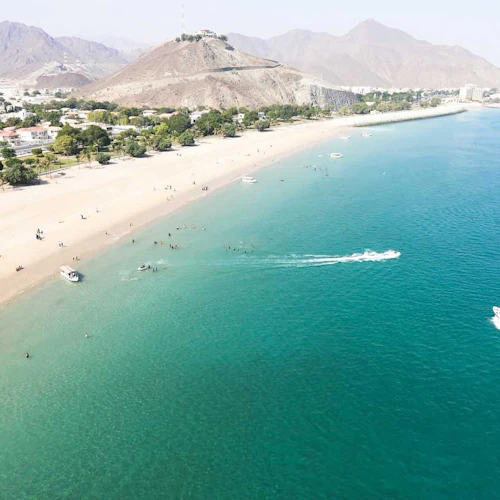 Passeio pela cidade de Khorfakkan e visita à cachoeira em um veículo 4x4 de luxo - Photo 2