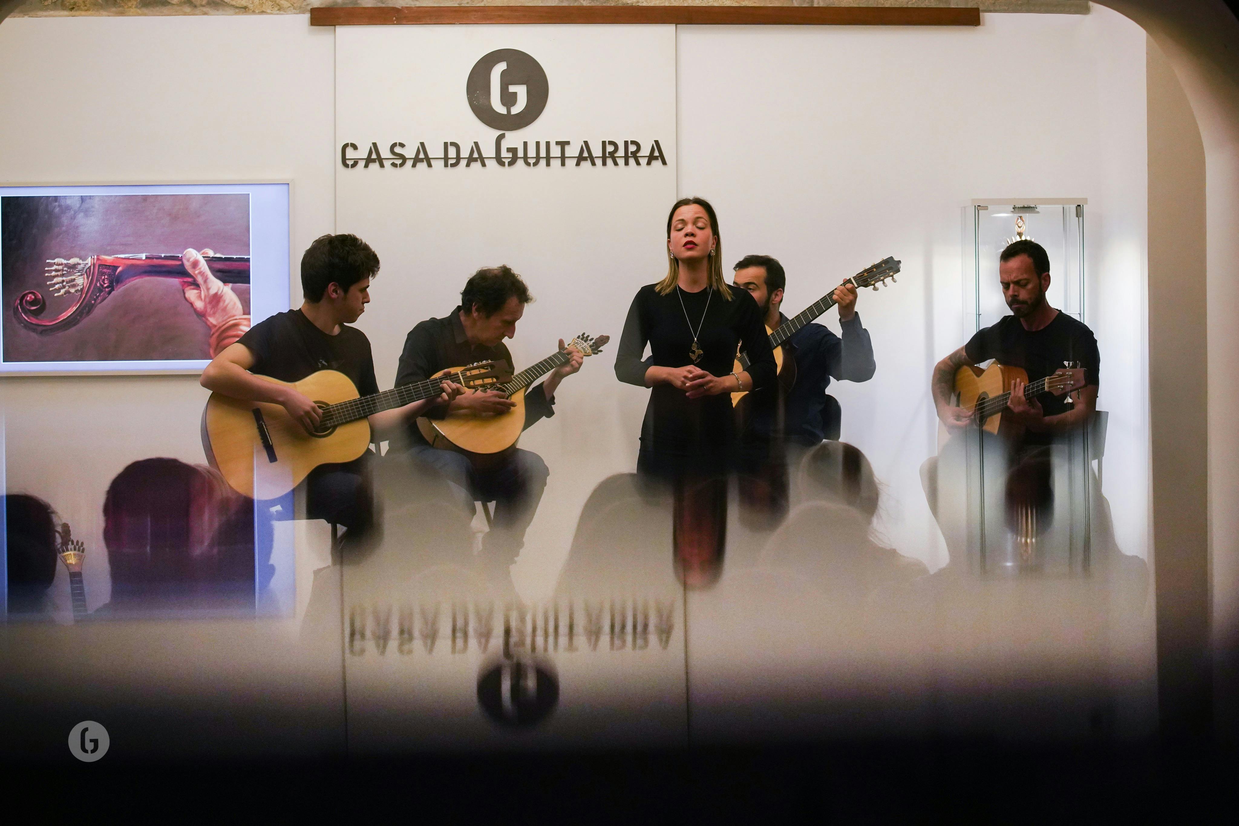 Casa da Guitarraによるファド