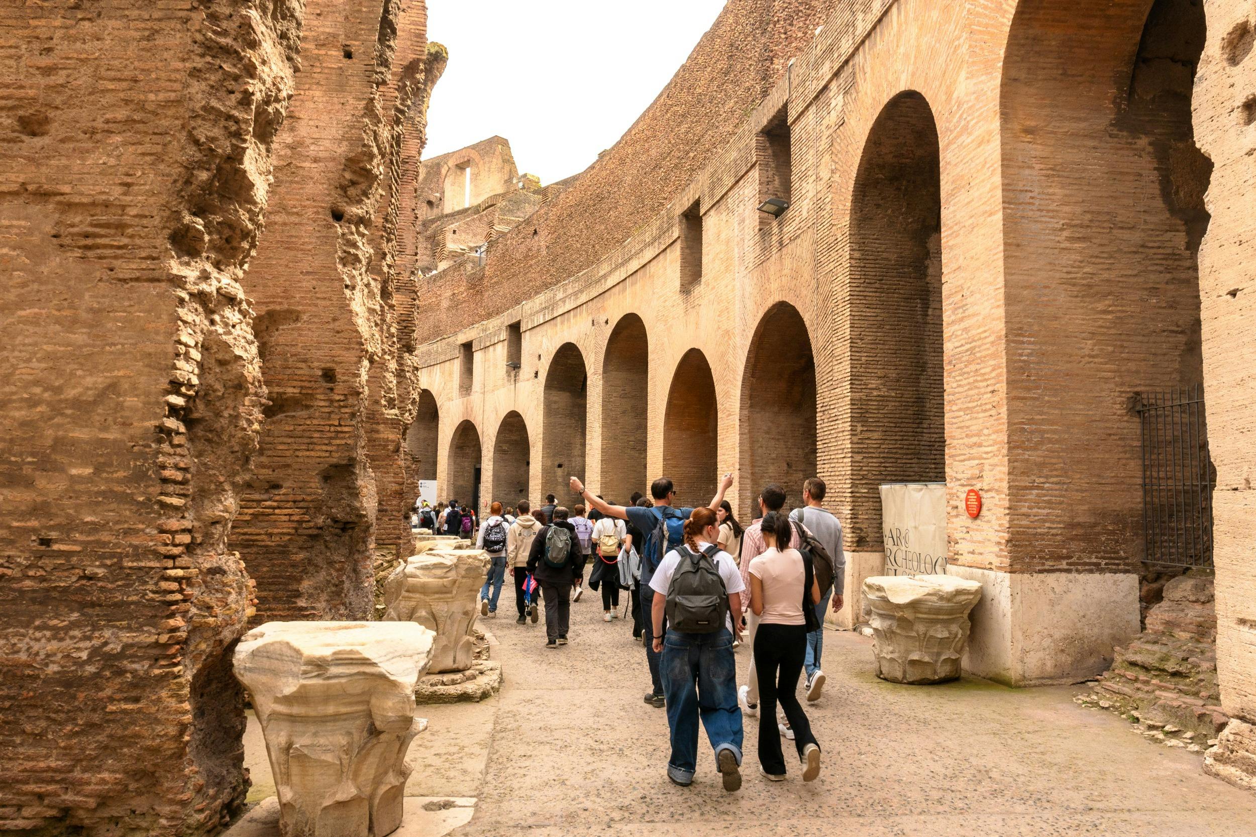 Colosseo, Foro Romano e Palatino + Tour guidato — 4