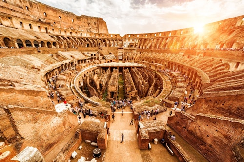 Kolosseum, Arena und Forum Romanum: Reservierter Eingang + Multimedia Video