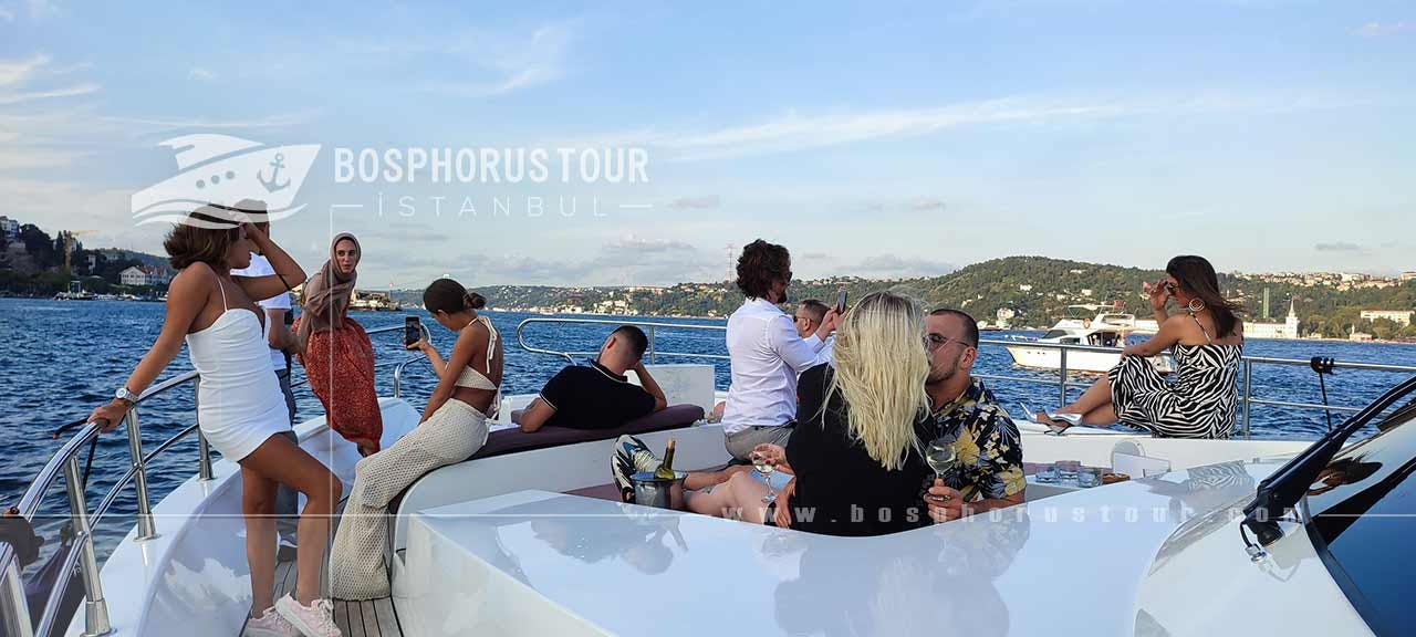 Bosphorus Sunset Cruise ( 2.5 hours, with transfer from Marmara Taksim Hotel to Kabataş Pier)