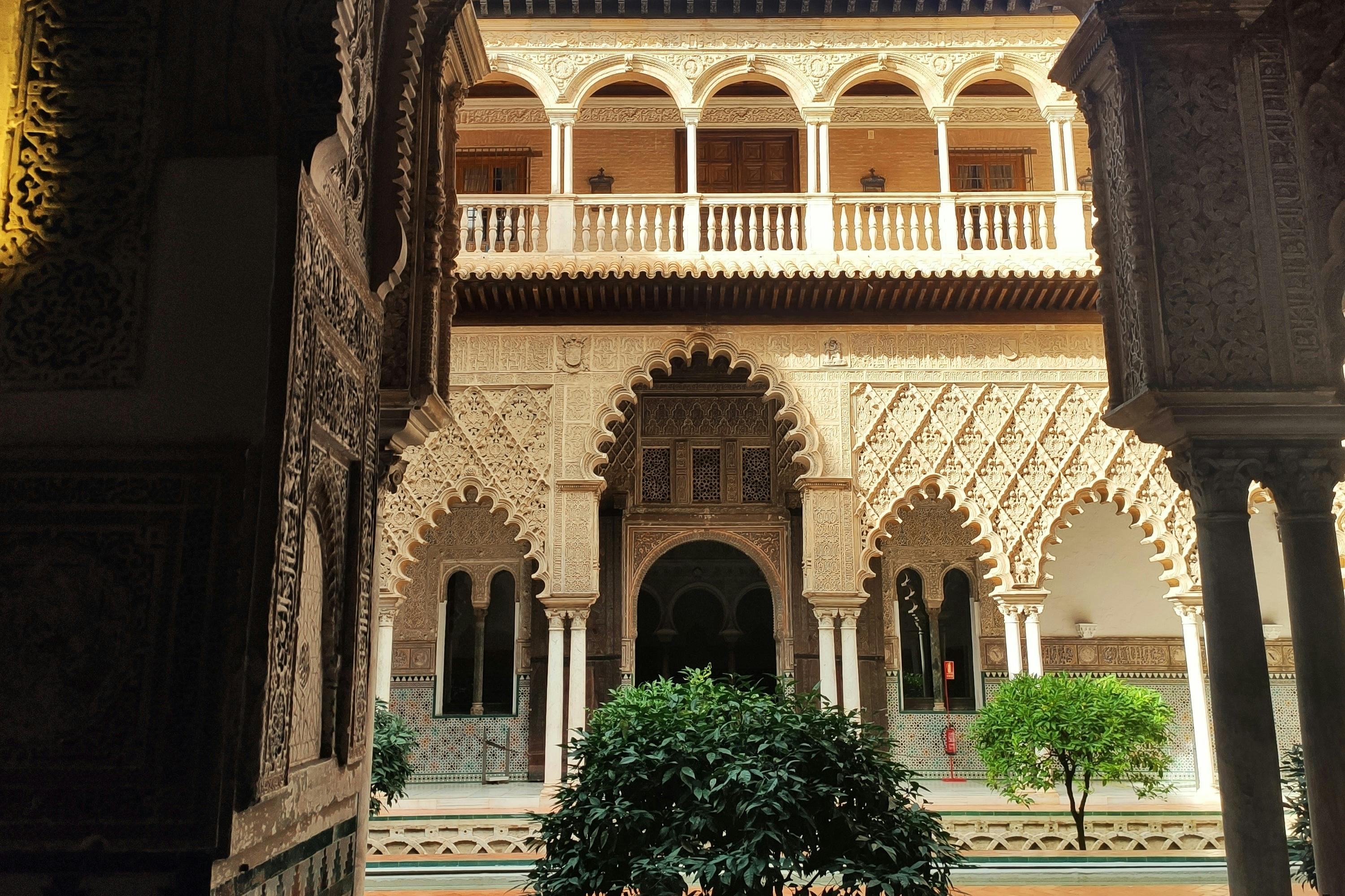 Royal Alcázar of Seville, Cathedral & Giralda: Guided Tour in Italian 4