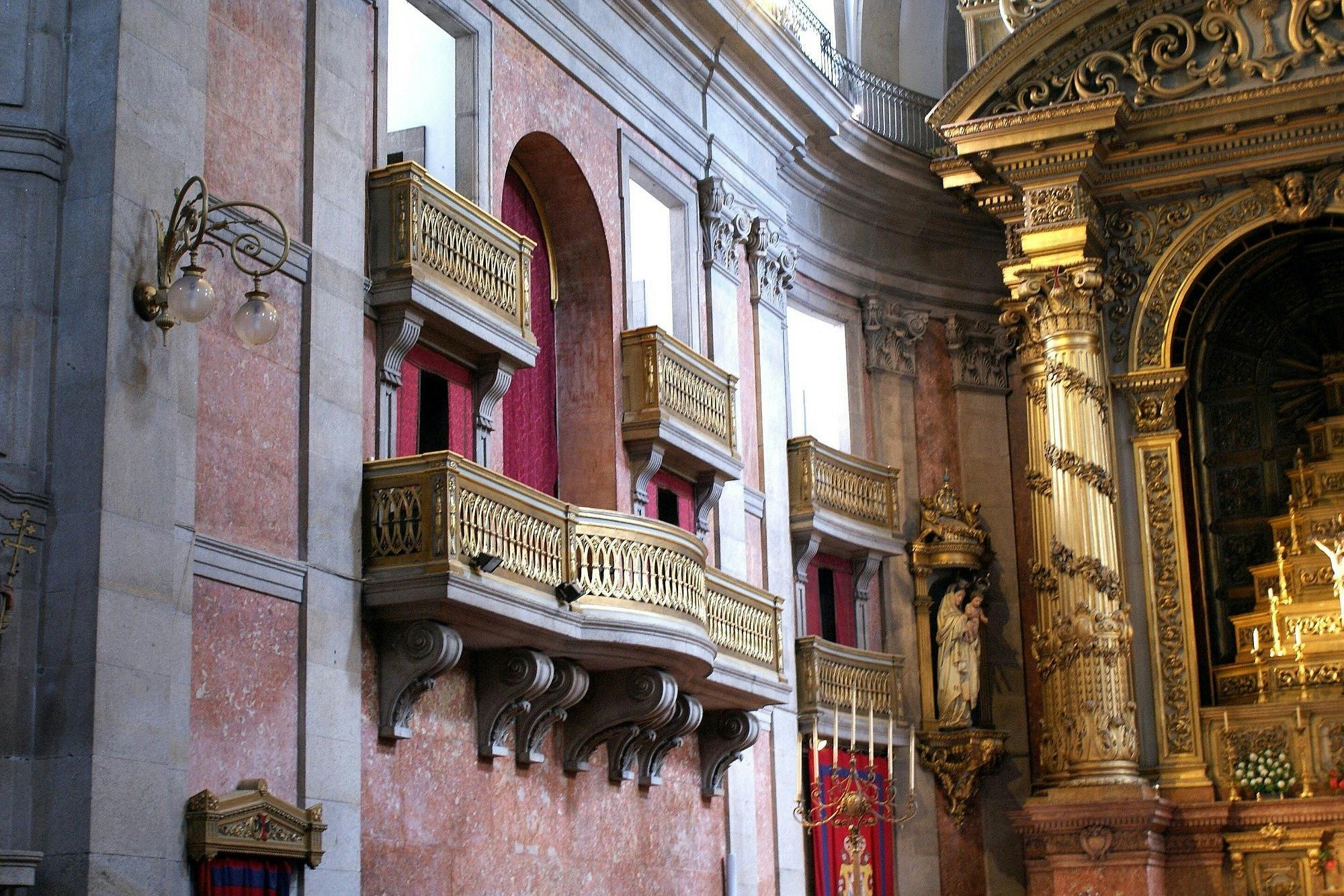 Interior de l'església