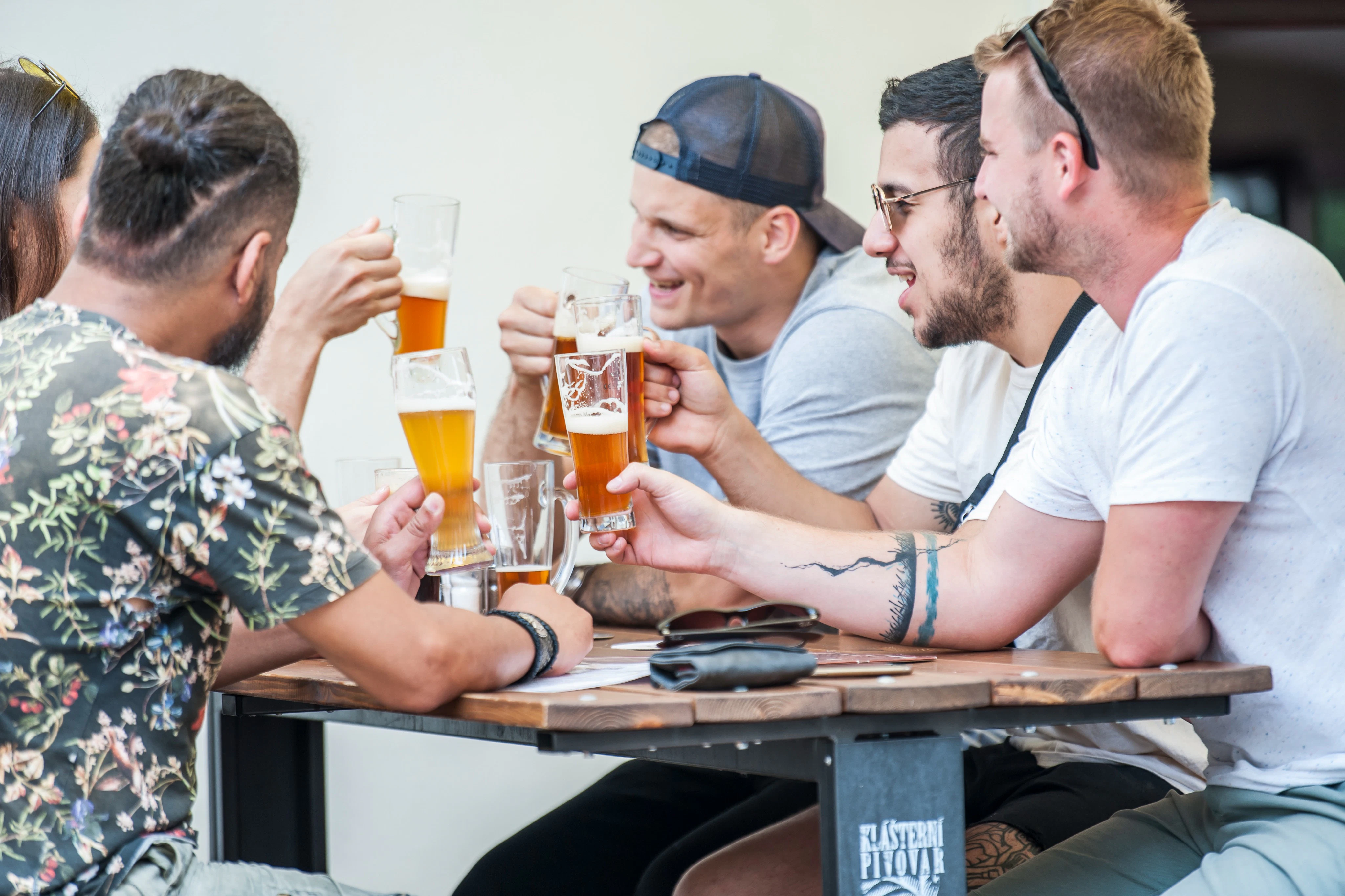 Prague: Castle Side Breweries & Pubs Guided Tour + Tram Ticket