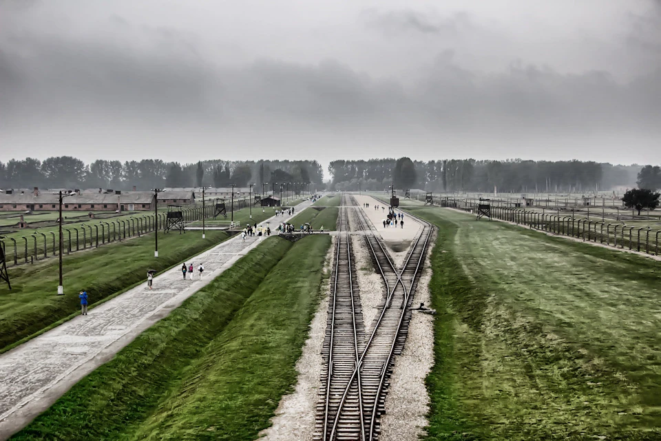Auschwitz: Living conditions