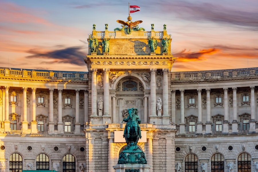 Rondleiding door het Sisi Museum, Hofburg Palace en de tuinen in Wenen
