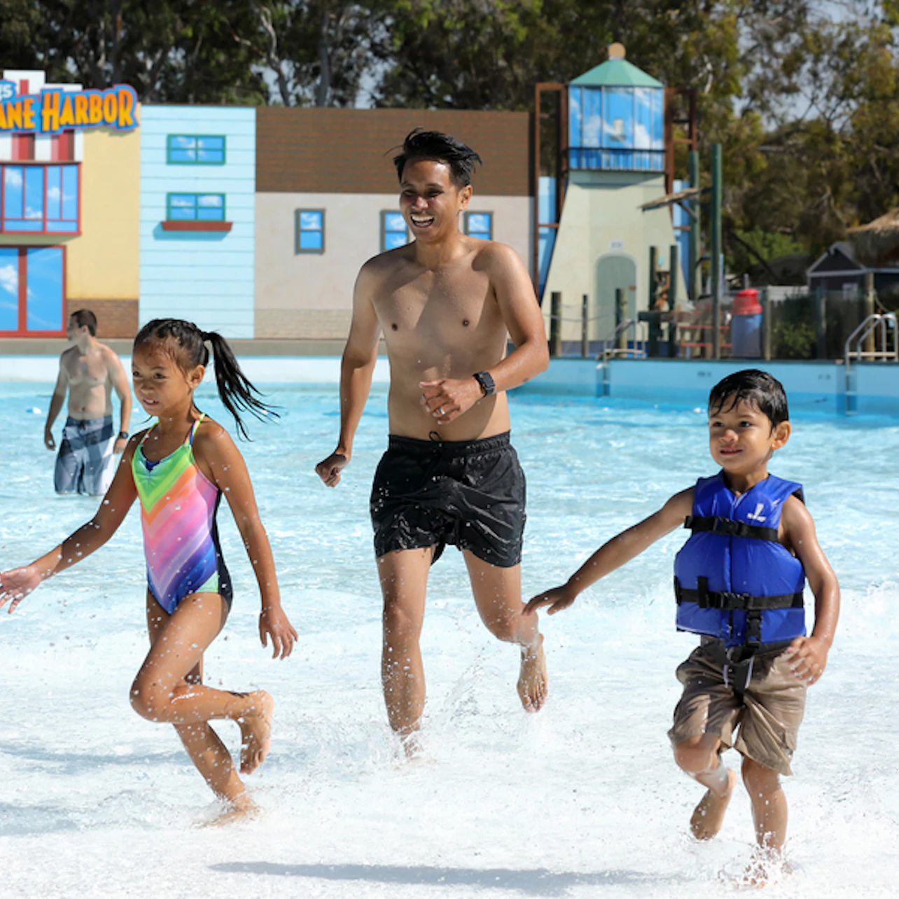 Hurricane Harbor Concord: One Day Ticket in Concord β Tiqets