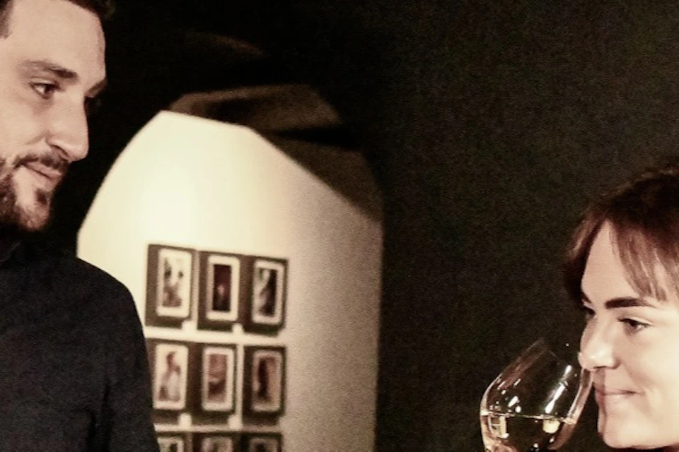 Sesión de degustación de vinos