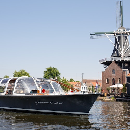 Haarlem: 75-Minute Canal Cruise from Mill to Mill on the Spaarne Haarlem: 75-Minute Canal Cruise from Mill to Mill on the Spaarne