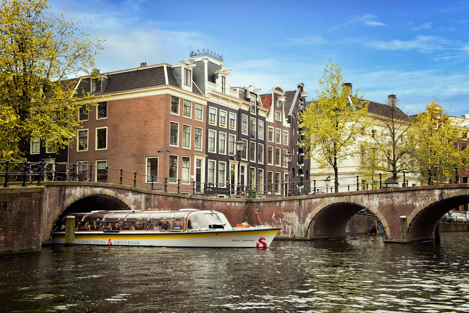 Amsterdam Canal Cruise view
