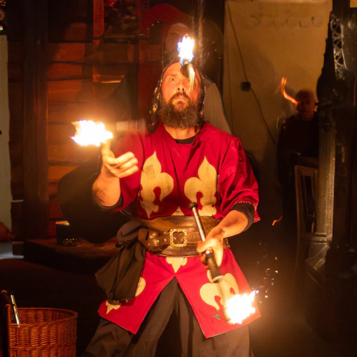 Experiência tcheca autêntica: Jantar e show medieval + tour pela cervejaria e pelo castelo - Photo 4