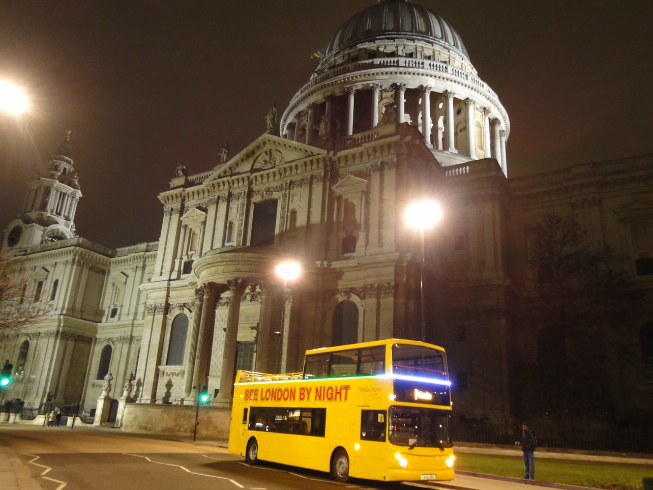 London by Night: Bus Tour with Live Guide - Accommodations in London