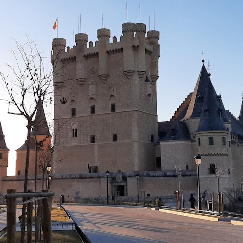Guided Tour of Segovia with Cathedral Visit Guided Tour of Segovia with Cathedral Visit
