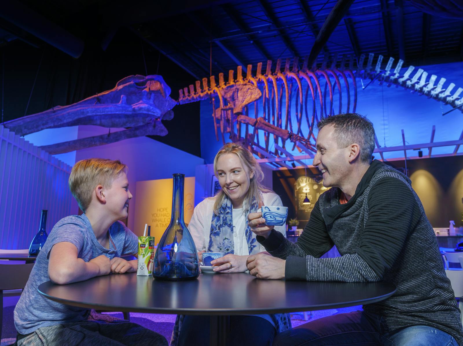 Big Little Whale Café