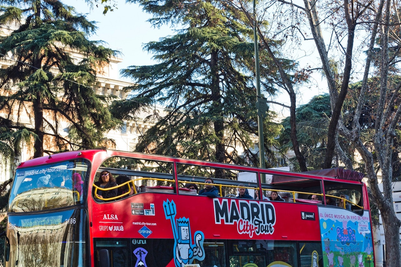Ir a la Ciudad: Madrid Pase Todo Incluido - Alojamientos en Madrid