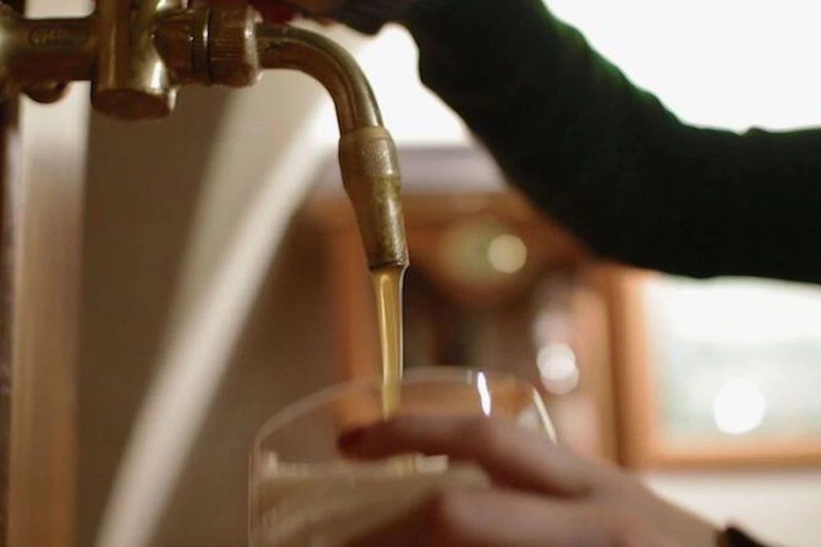 Prague: Guided Tour of 3 Breweries with Beer Tastings