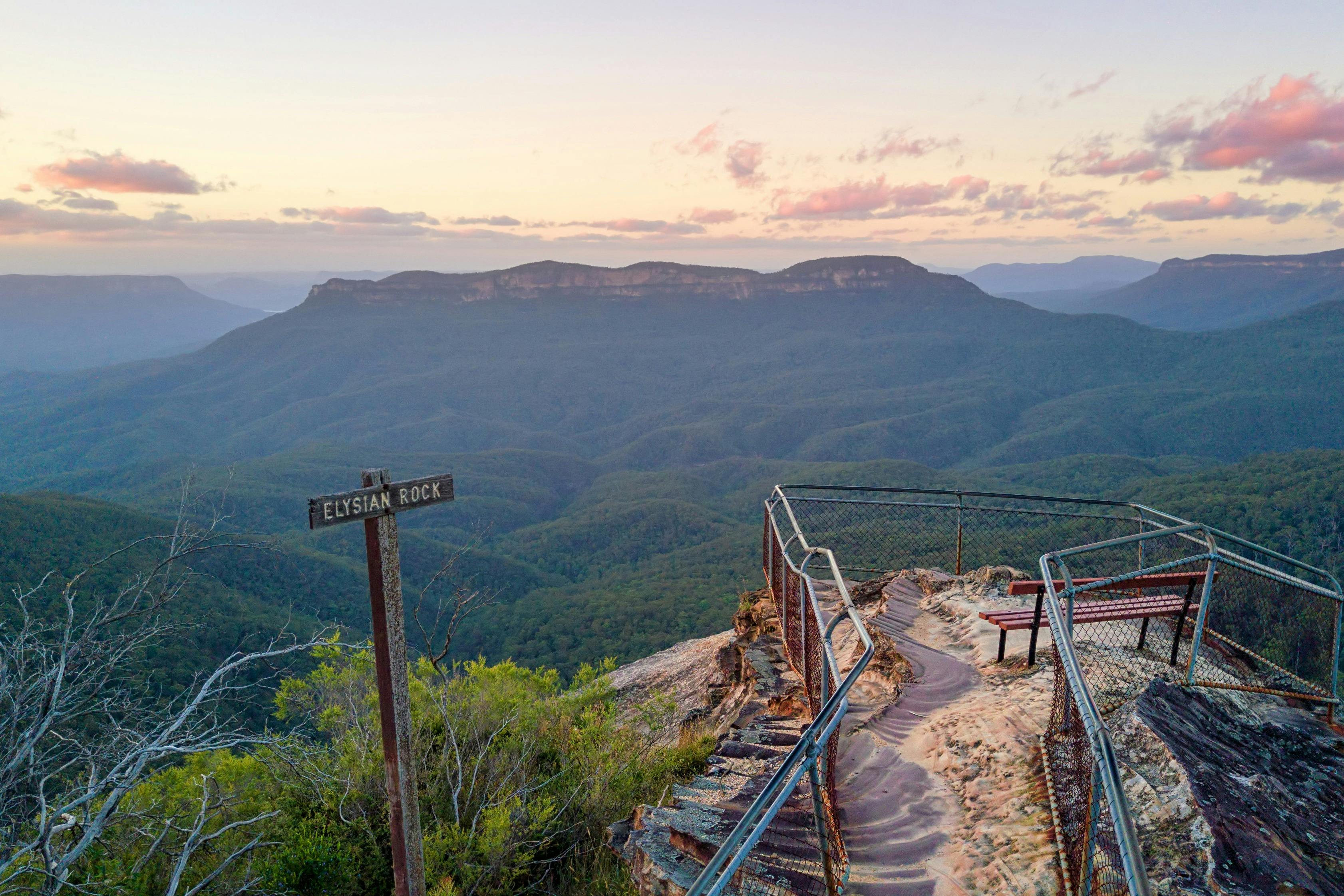 Besuchen Sie ein verstecktes Juwel mit Panoramablick am Elysian Rock