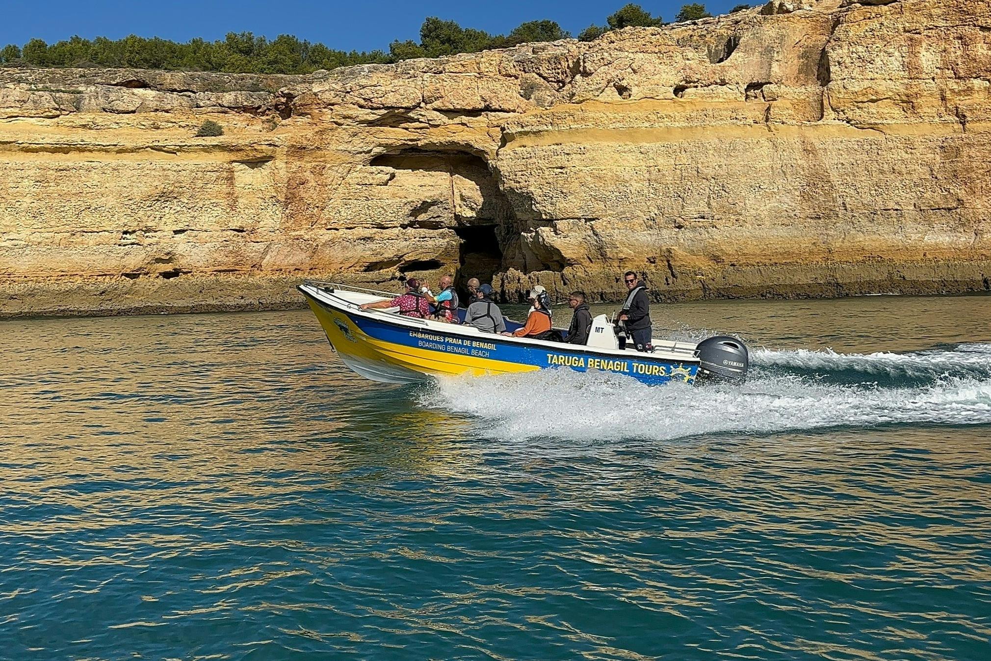 Hurtig rundvisning i Benagil-hulerne