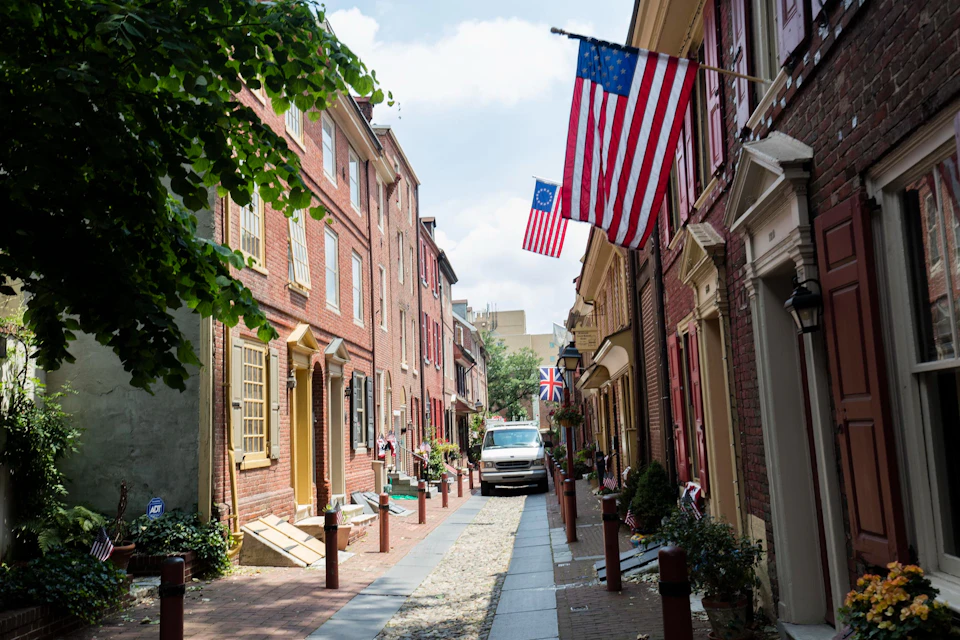 Elfreth Alley