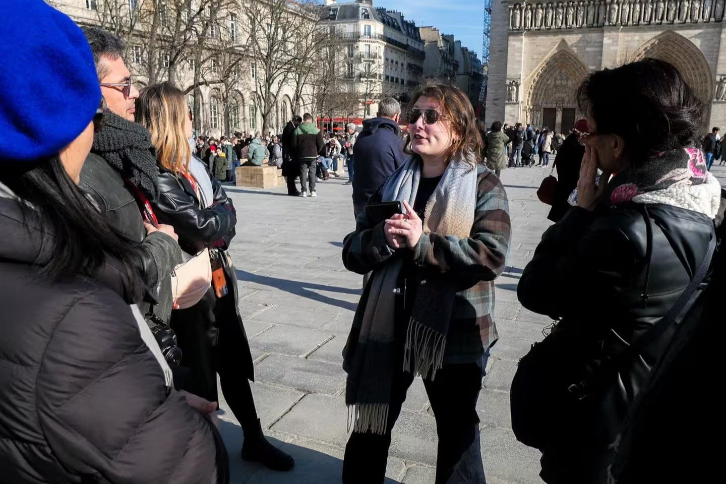 Cattedrale di Notre-Dame di Parigi e Île de la Cité: Tour guidato per gruppi ristretti a piedi — 3