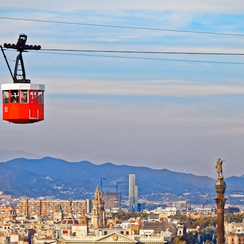 Teleférico de Barcelona: Ida y vuelta desde la playa de la Barceloneta