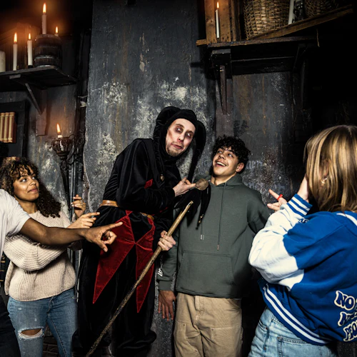 O Amsterdam Dungeon: bilhete de entrada + Passeio de barco de 1 hora pelo canal - Photo 4