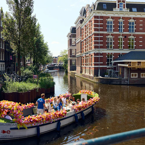 Amsterdam: City Highlights Flower Boat Canal Cruise - Photo 12