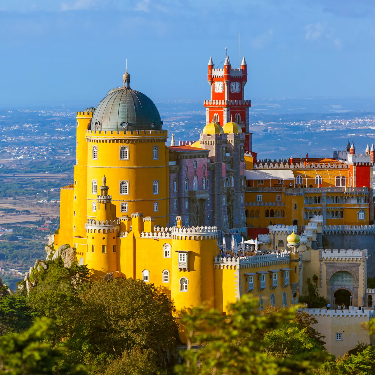 Sintra, Pena Palace, Belém & Lisbon: Small-Group Day Trip