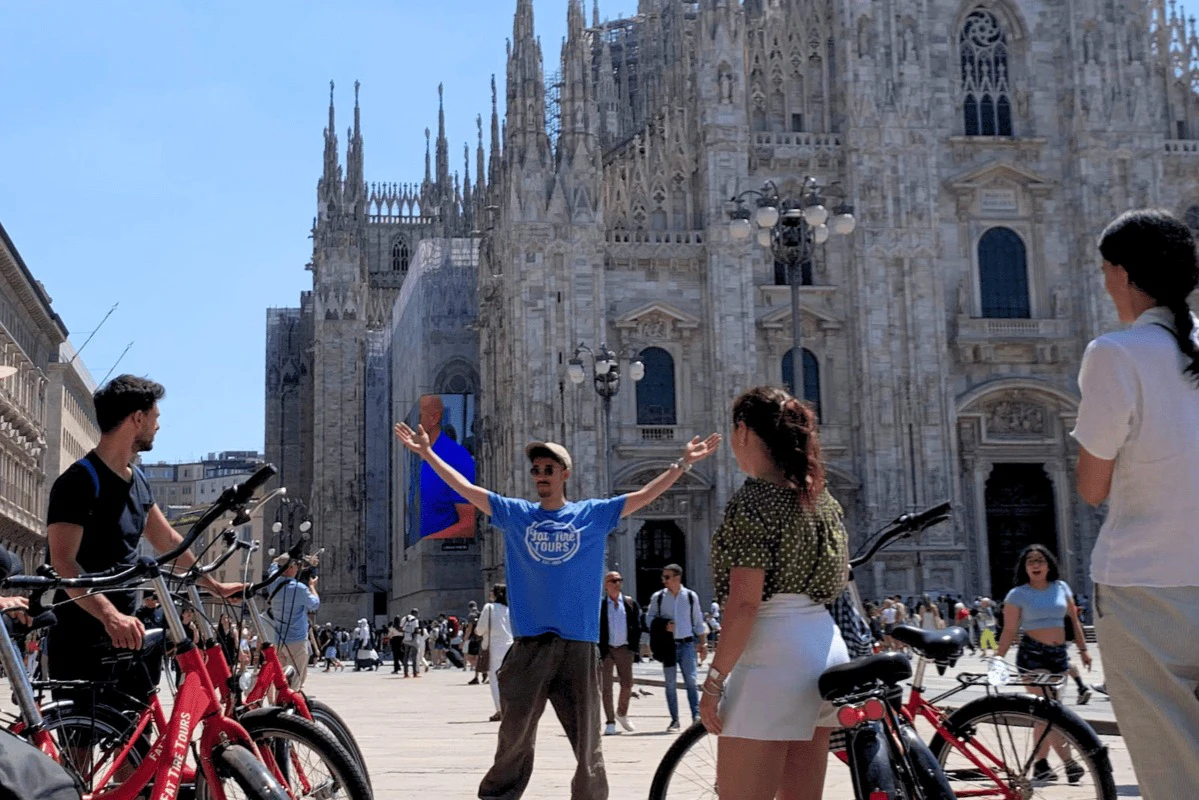 Milan: Guided E-bike Tour