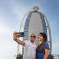 Explore o hotel 7 estrelas Burj Al Arab, Palm Jumeirah, Mesquita Azul, Al Khayma Heritage House, e passeio Abra no passeio