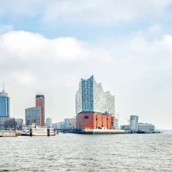 Hop-on Hop-off Harbor Tour Hamburg + International Maritime Museum 4