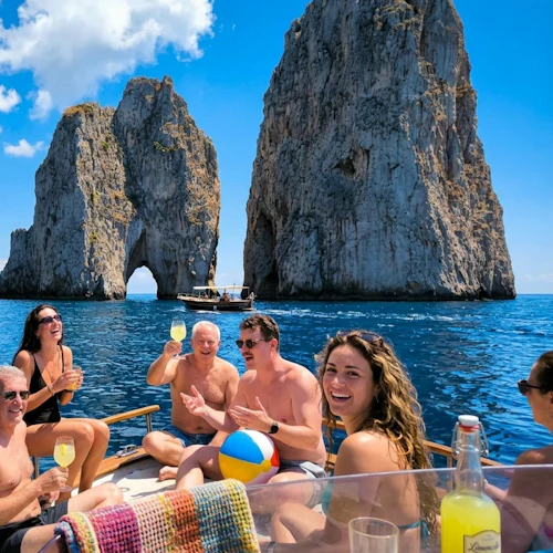 Capri: Guided Boat Tour from Sorrento + Brunch + Drinks - Photo 8
