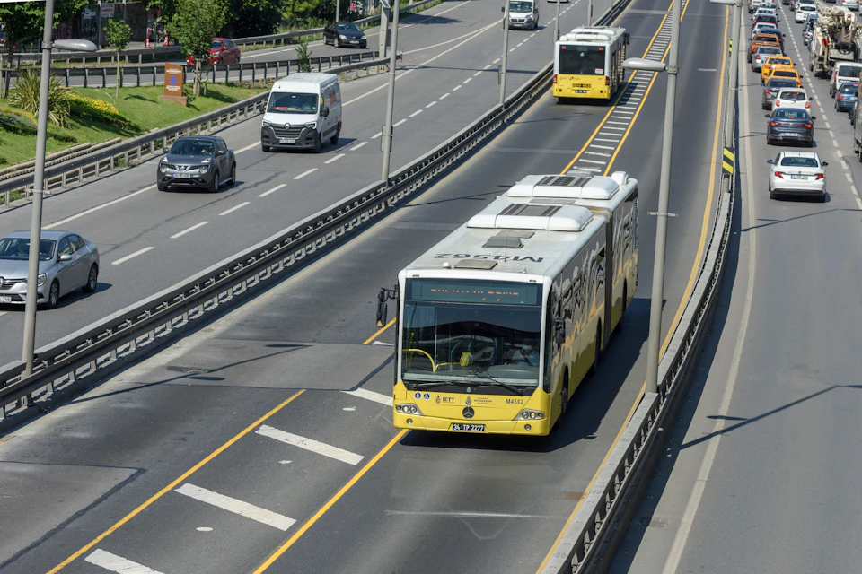 metrobus in Istanbul
