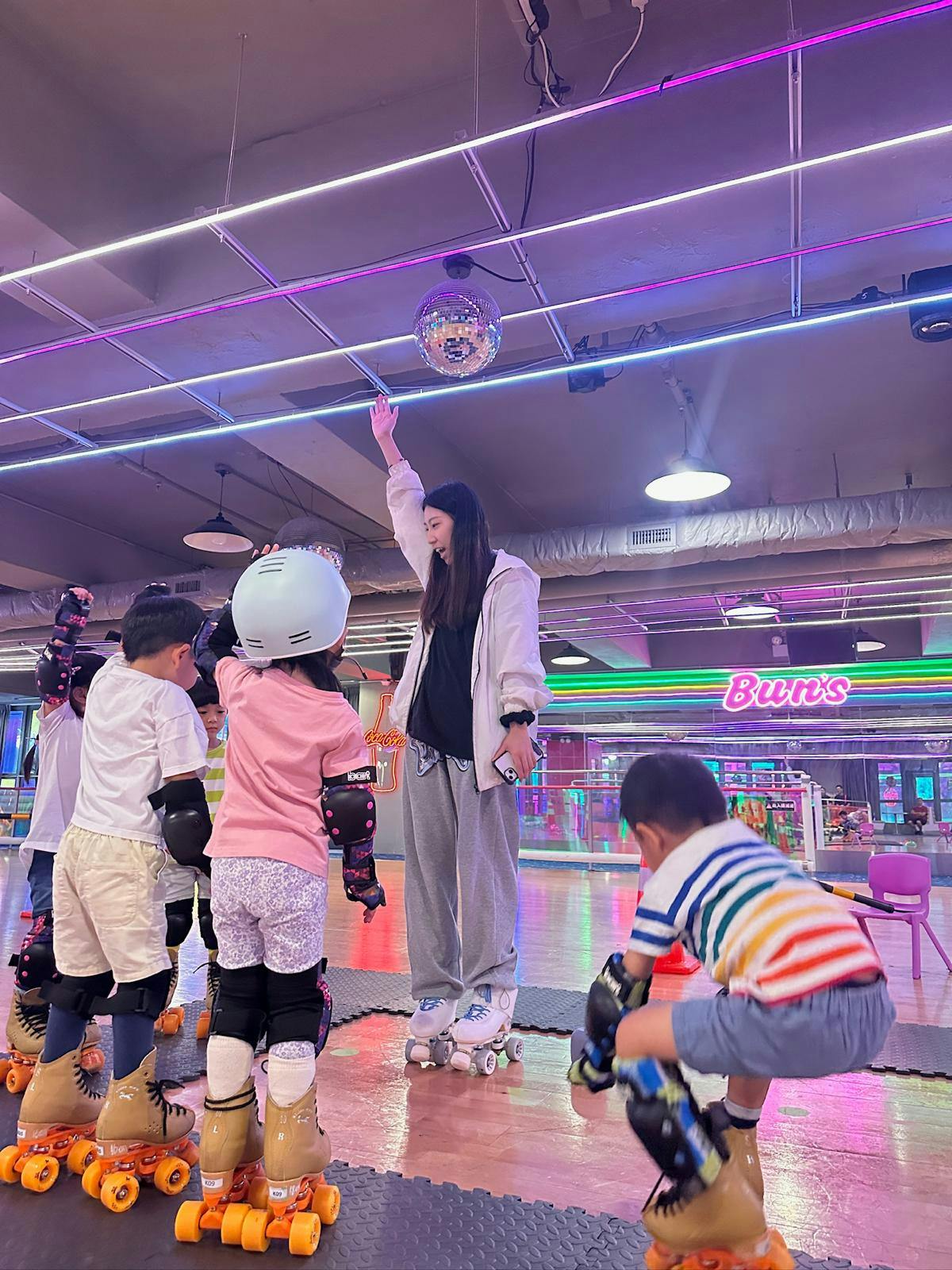 Bun's 2020 Indoor Roller Skating Experience Lai Chi Kok: 2-Hr Roller Skating Experience in Hong Kong – Tiqets