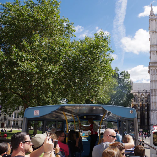 London: Hop-on Hop-off Bus Tour + Audio Guide - Photo 5
