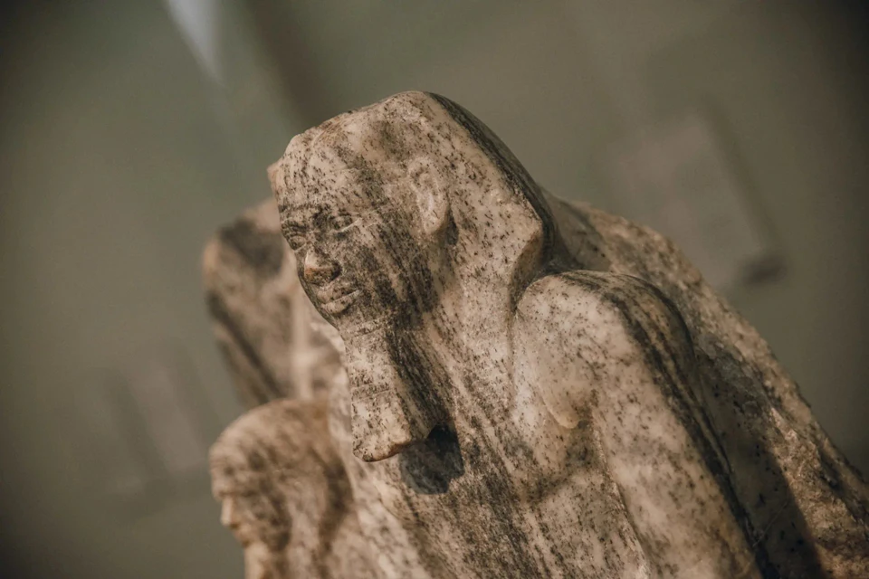 Met Express: Highlights of the Metropolitan Museum of Art
by Take Walks