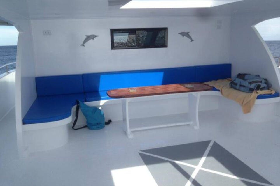 Νυχτερινό όνειρο κατάστρωμα ηλιοθεραπείας Marsa Alam βάρκα