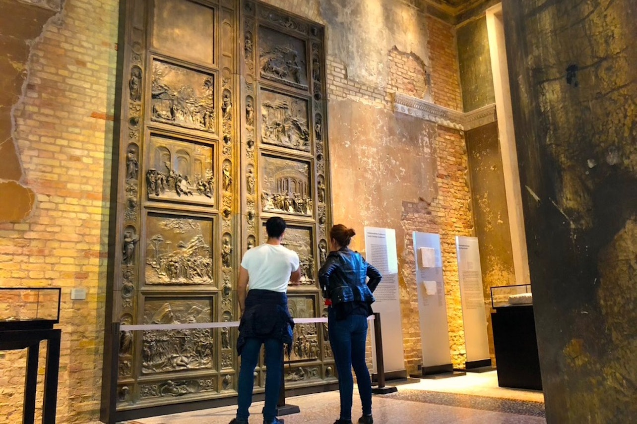 Museum Island: Pergamon & Neues Museum Private Guided Tour - Accommodations in Berlin