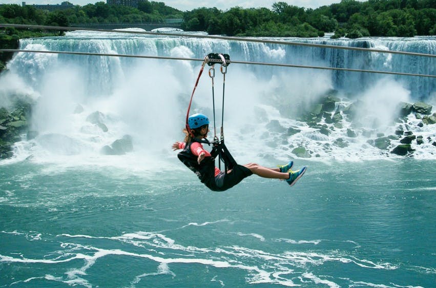 Zipline in Niagara Falls (Ontario)