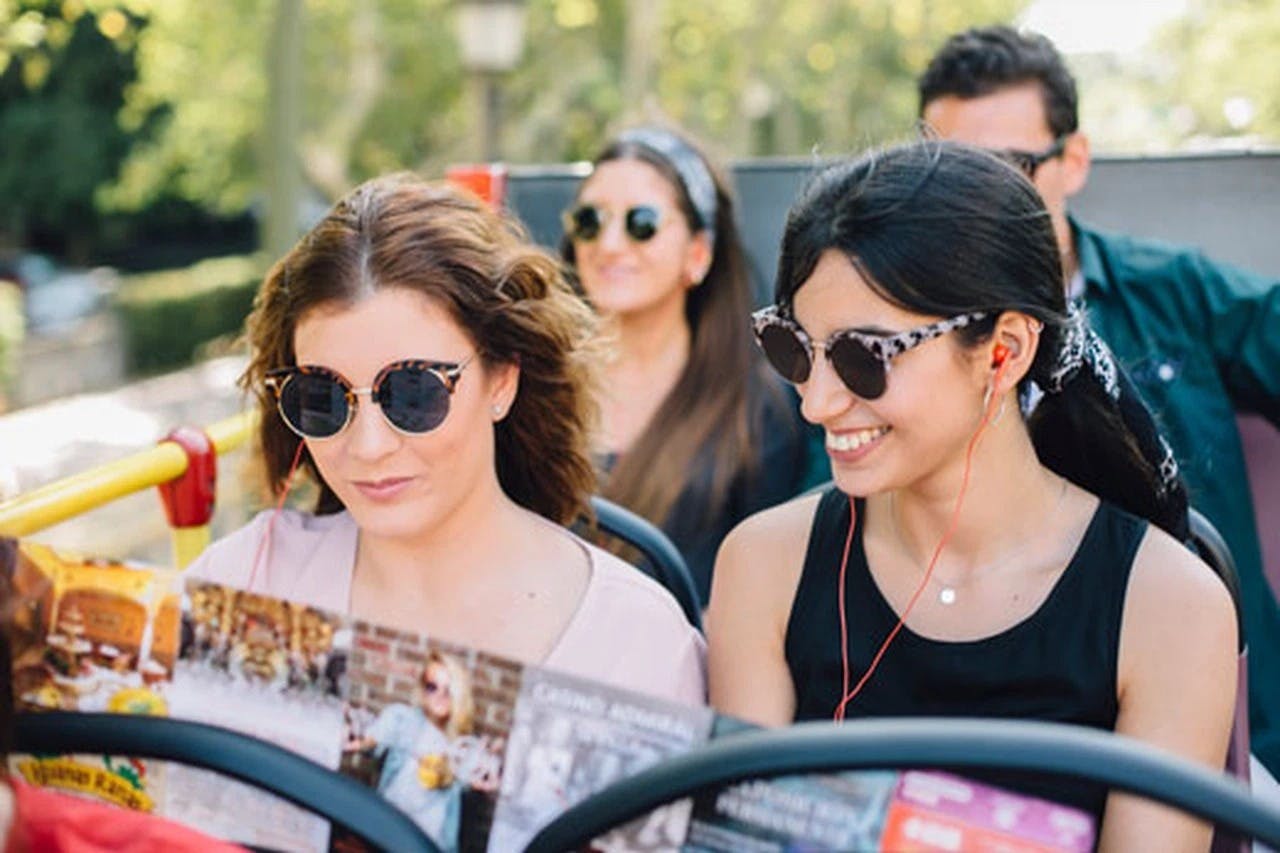 Jednokierunkowe zamki Cruise + Hop on Hop off Bus