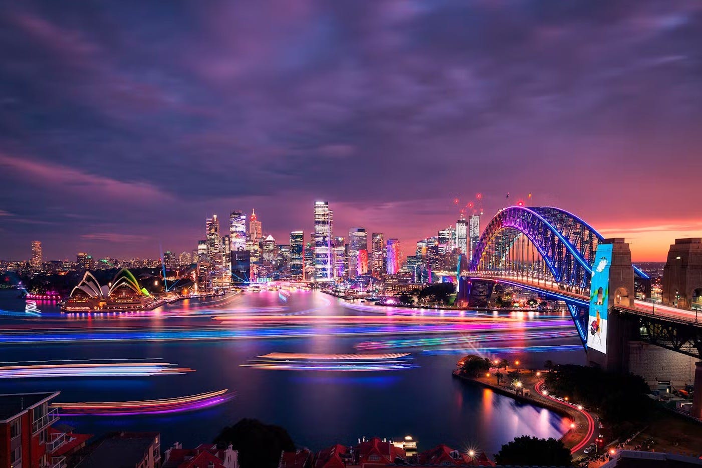 Sydney Harbour: 1-Hr Vivid Sightseeing Cruise 5