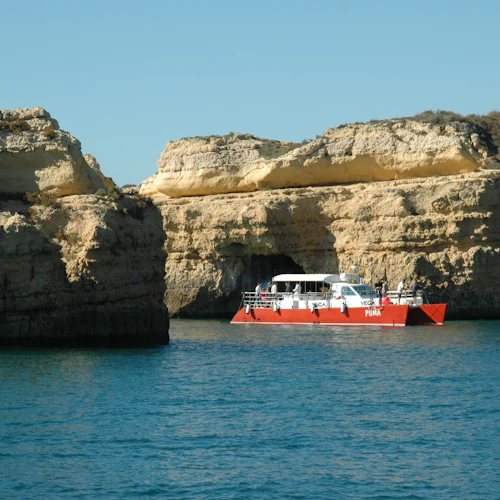 Benagil Caves: Guided Boat Tour from Vilamoura + Brunch + Open Bar
